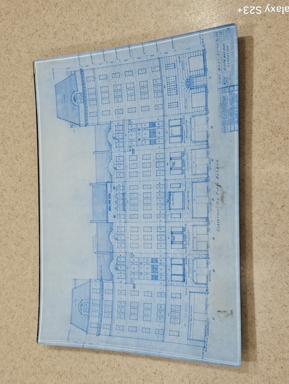 RARE JOHN DERIAN UPPER EAST SIDE NEW YORK CITY 5TH AVENUE DECOUPAGE TRAY DISH